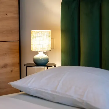 Heaven Jacuzzi & Sauna Apartament *