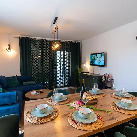 Heaven Jacuzzi & Sauna Apartament *